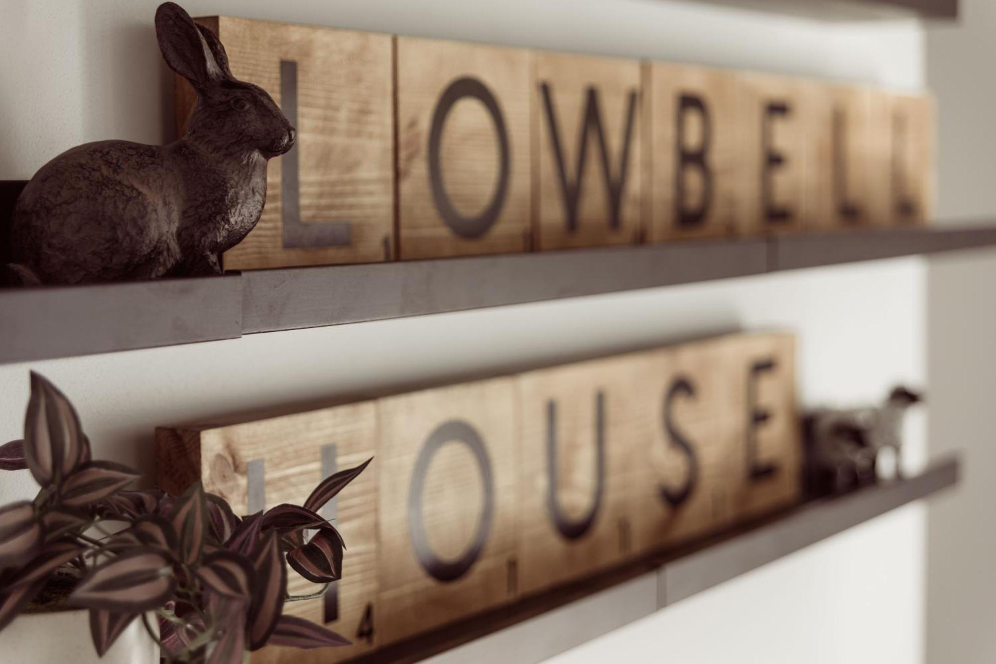 Lowbell House London Colney Экстерьер фото